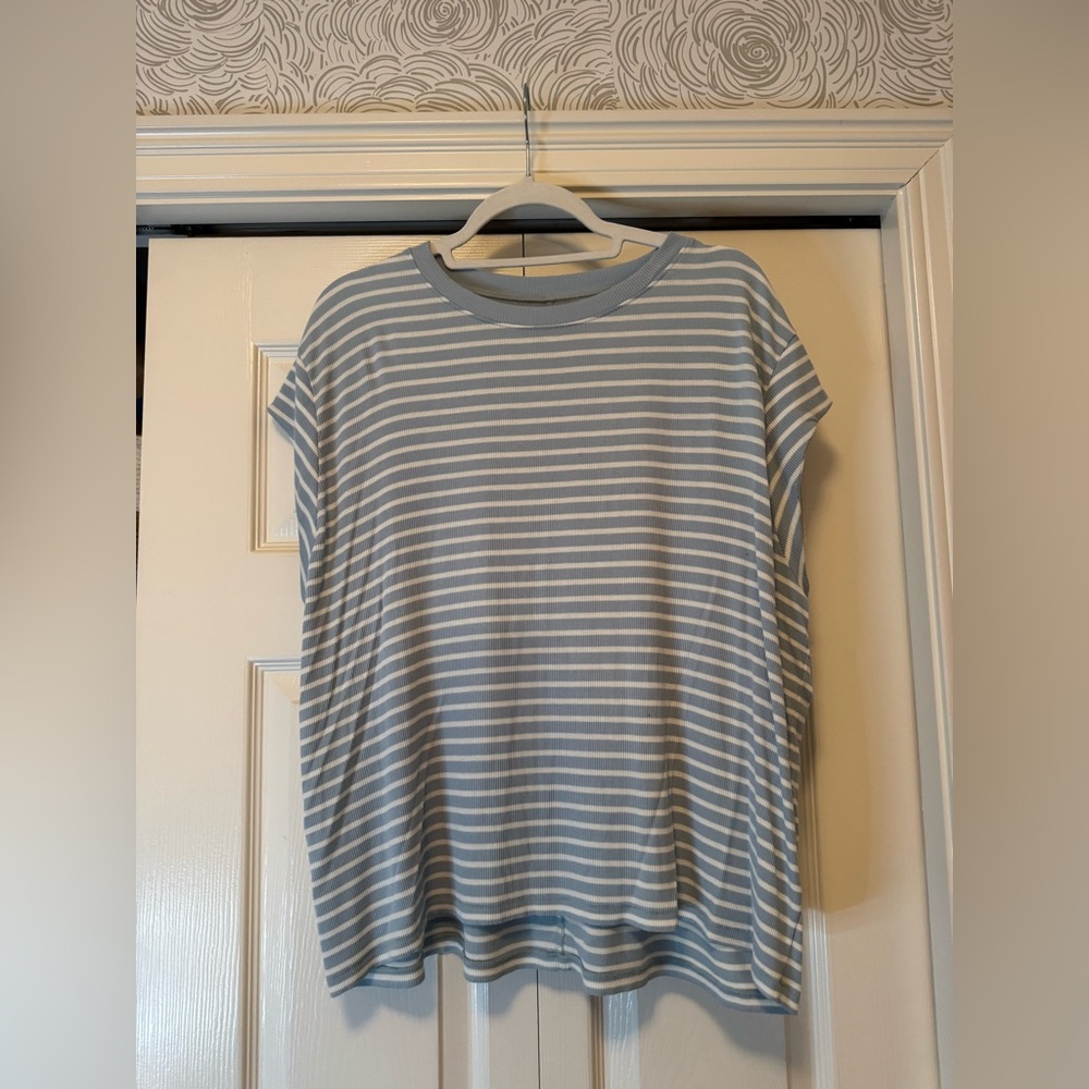 AE ribbed Tshirt